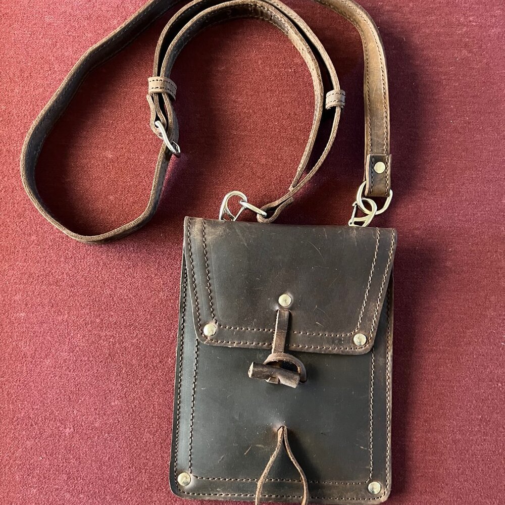 Vintage Saddleback Leather Crossbody Small Messenger Bag RARE - Dark Brown